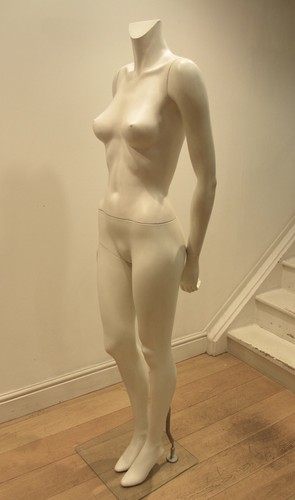 Rosa milano mannequin - la,