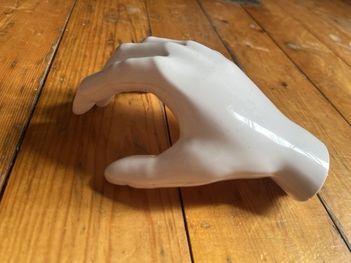 Plastic lightweight mannequin - plastic,
