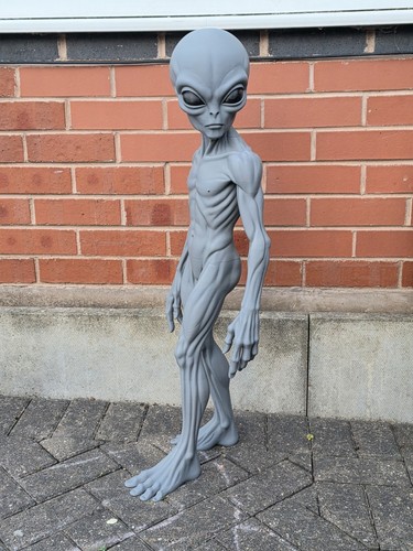 Life size grey alien - grey, 3ft